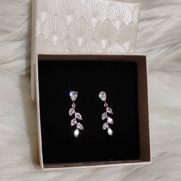 NWOT Rose Gold Over 925 Stamped Sterling Silver Marquis Drop Earrings W Box - Picture 7 of 9